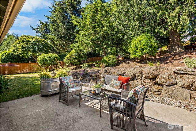 15027 SE Fairwood Boulevard, Renton, WA 98058