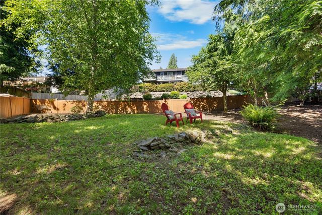 15027 SE Fairwood Boulevard, Renton, WA 98058