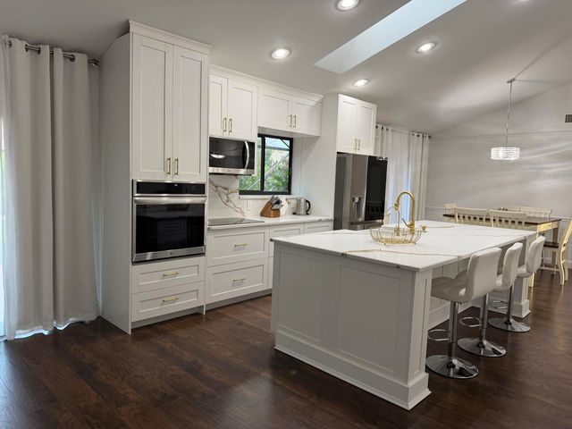 1532 Primrose Lane, Wellington, FL 33414