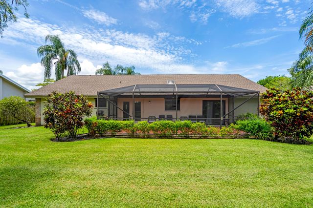 1532 Primrose Lane, Wellington, FL 33414