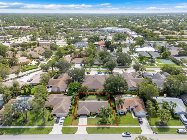 1532 Primrose Lane, Wellington, FL 33414