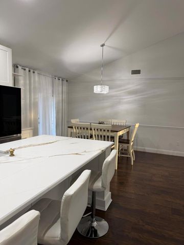 1532 Primrose Lane, Wellington, FL 33414