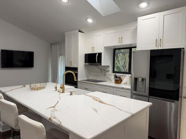 1532 Primrose Lane, Wellington, FL 33414