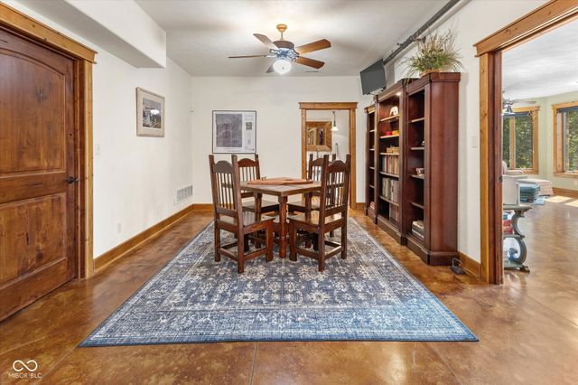 7839 W Bellsville Pike, Nashville, IN 47448