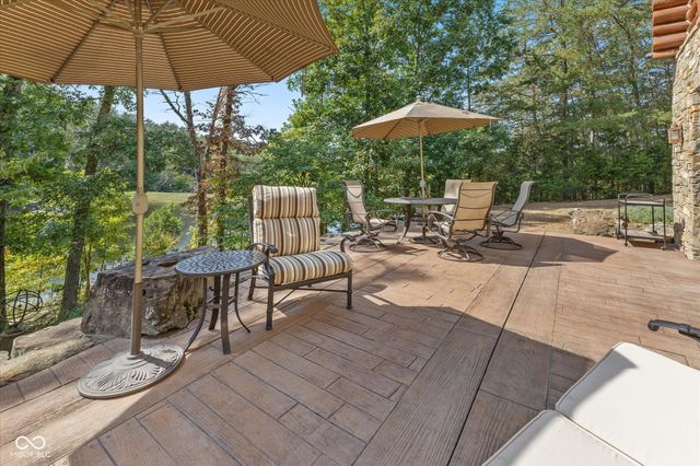 7839 W Bellsville Pike, Nashville, IN 47448