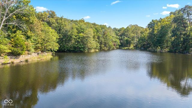 7839 W Bellsville Pike, Nashville, IN 47448