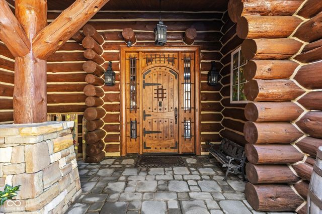 7839 W Bellsville Pike, Nashville, IN 47448