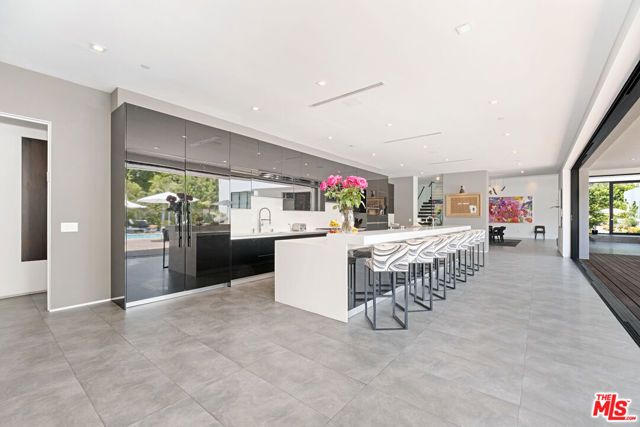 9570 Sunset Boulevard, Beverly Hills, CA 90210