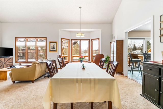 1261 Laurel View Drive, Ann Arbor, MI 48105