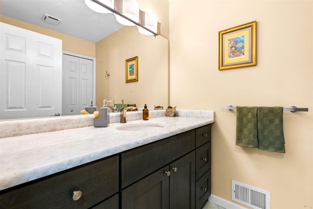 1261 Laurel View Drive, Ann Arbor, MI 48105