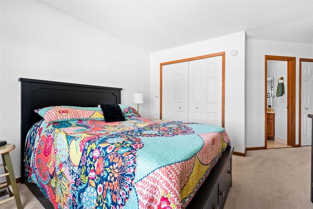 1261 Laurel View Drive, Ann Arbor, MI 48105