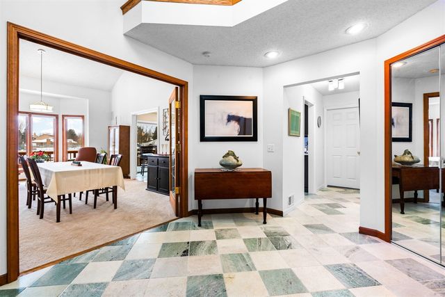 1261 Laurel View Drive, Ann Arbor, MI 48105