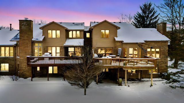 1261 Laurel View Drive, Ann Arbor, MI 48105