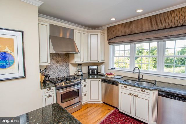 3605 WINDY BUSH RD, New Hope, PA 18938