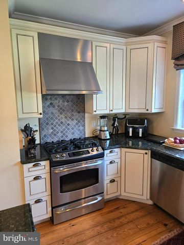 3605 WINDY BUSH RD, New Hope, PA 18938