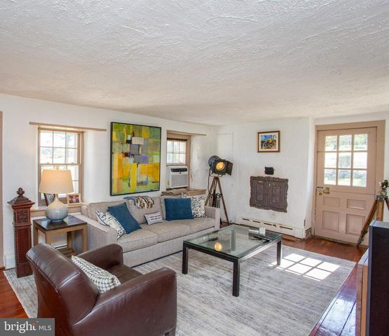 3605 WINDY BUSH RD, New Hope, PA 18938