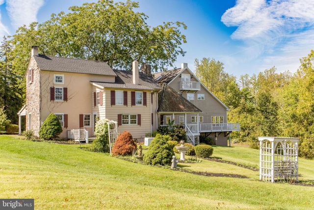 3605 WINDY BUSH RD, New Hope, PA 18938