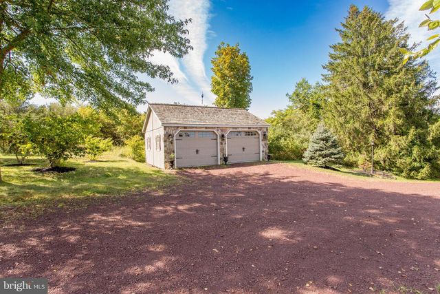 3605 WINDY BUSH RD, New Hope, PA 18938