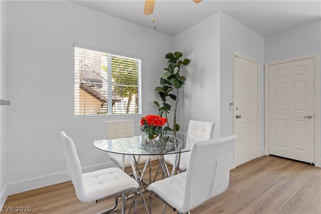 5250 South Rainbow Boulevard 1086, Las Vegas, NV 89118