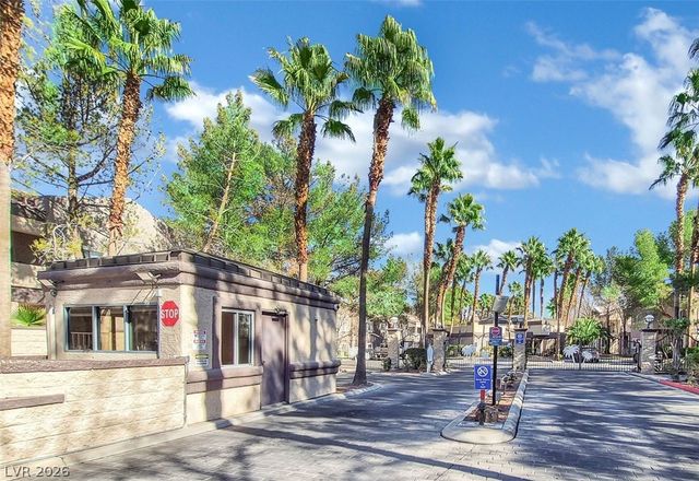 5250 South Rainbow Boulevard 1086, Las Vegas, NV 89118