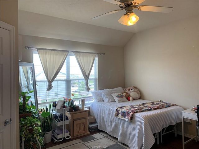 1198 Jones Butler Road 1509, College Station, TX 77840