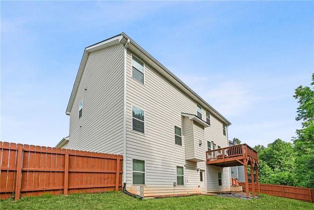 408 Rio Dell Court, Locust Grove, GA 30248