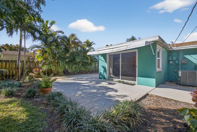 616 S N Street, Lake Worth Beach, FL 33460