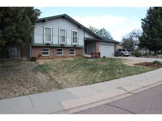 5055 Picket Dr, Colorado Springs, CO 80918