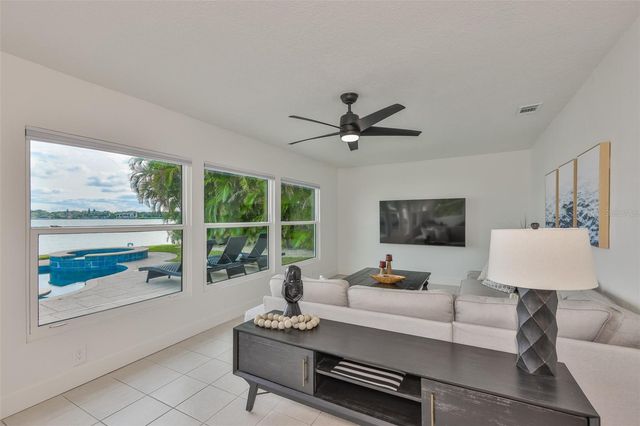 387 12TH AVENUE, Indian Rocks Beach, FL 33785