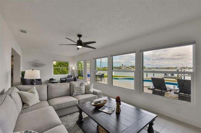 387 12TH AVENUE, Indian Rocks Beach, FL 33785