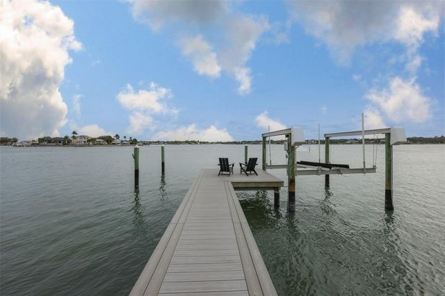 387 12TH AVENUE, Indian Rocks Beach, FL 33785