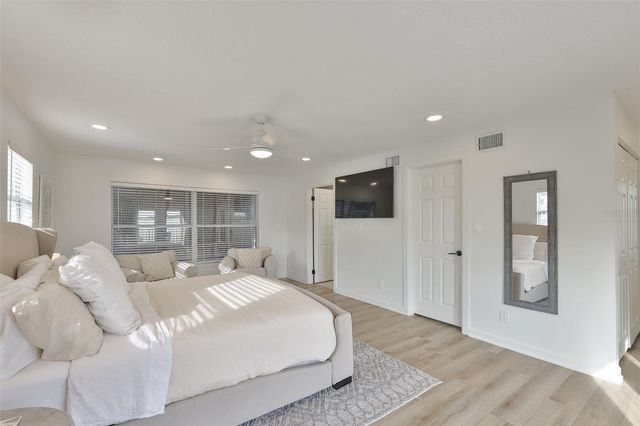 387 12TH AVENUE, Indian Rocks Beach, FL 33785