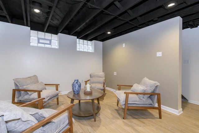 4019 S Kansas AVENUE, Saint Francis, WI 53235