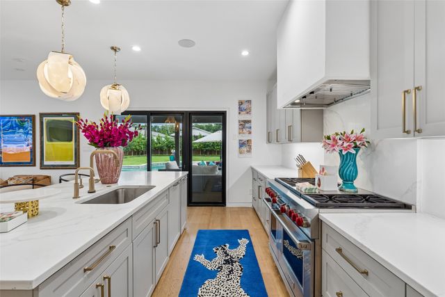 6242 Prospect Avenue, Dallas, TX 75214