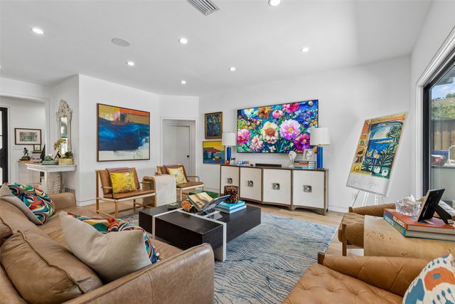 6242 Prospect Avenue, Dallas, TX 75214