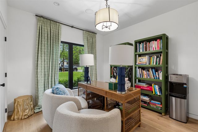 6242 Prospect Avenue, Dallas, TX 75214