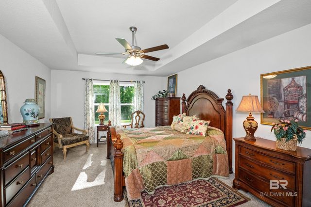 23038 Ridgewood Drive, Robertsdale, AL 36567