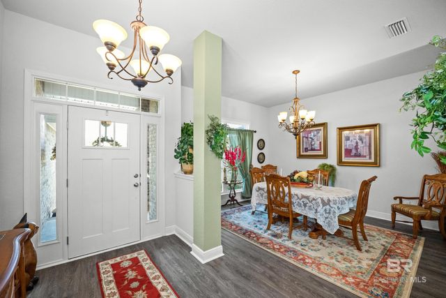 23038 Ridgewood Drive, Robertsdale, AL 36567