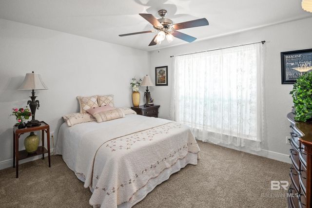 23038 Ridgewood Drive, Robertsdale, AL 36567