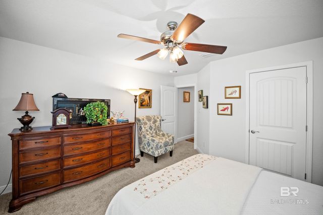 23038 Ridgewood Drive, Robertsdale, AL 36567