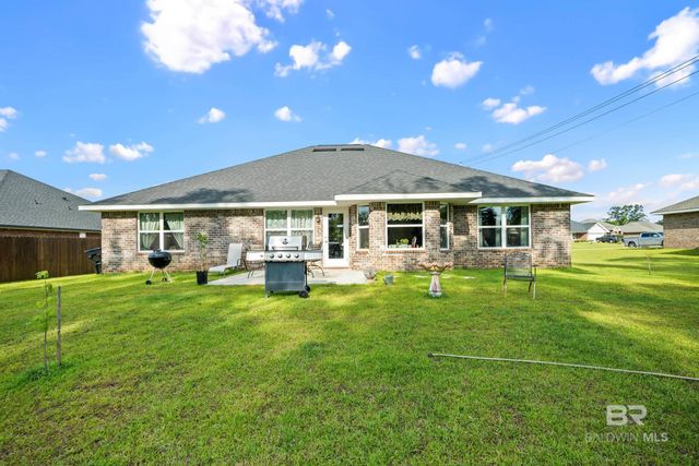 23038 Ridgewood Drive, Robertsdale, AL 36567
