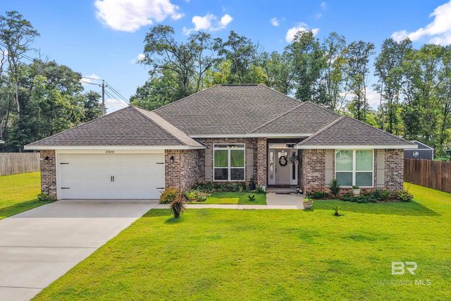 23038 Ridgewood Drive, Robertsdale, AL 36567