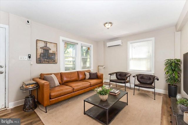 1312 EASTERN AVE NE, Washington, DC 20019