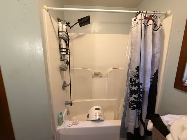 37 Dee Haven Lane, Sharon, VT 05065
