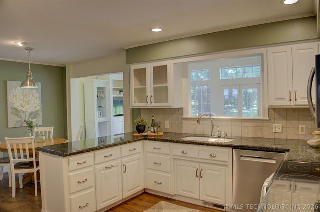 12405 S 12th Street, Jenks, OK 74037