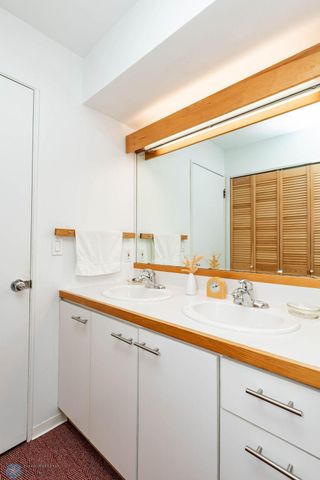 1209 5th Street N, Fargo, ND 58102