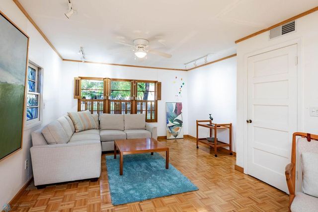 1209 5th Street N, Fargo, ND 58102