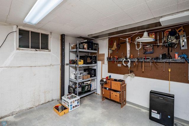 1209 5th Street N, Fargo, ND 58102