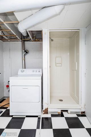 1209 5th Street N, Fargo, ND 58102