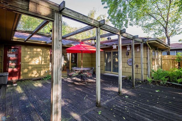 1209 5th Street N, Fargo, ND 58102